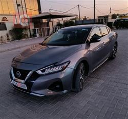 نيسان ماكسيما